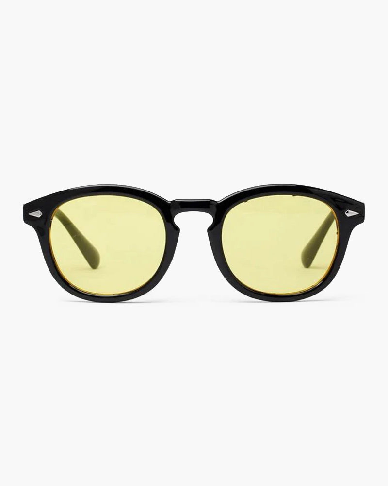 Lunettes teintées à l'ancienne