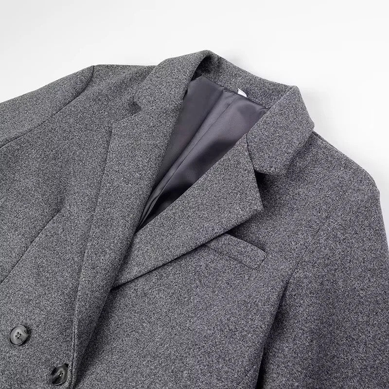 Long manteau en laine grise