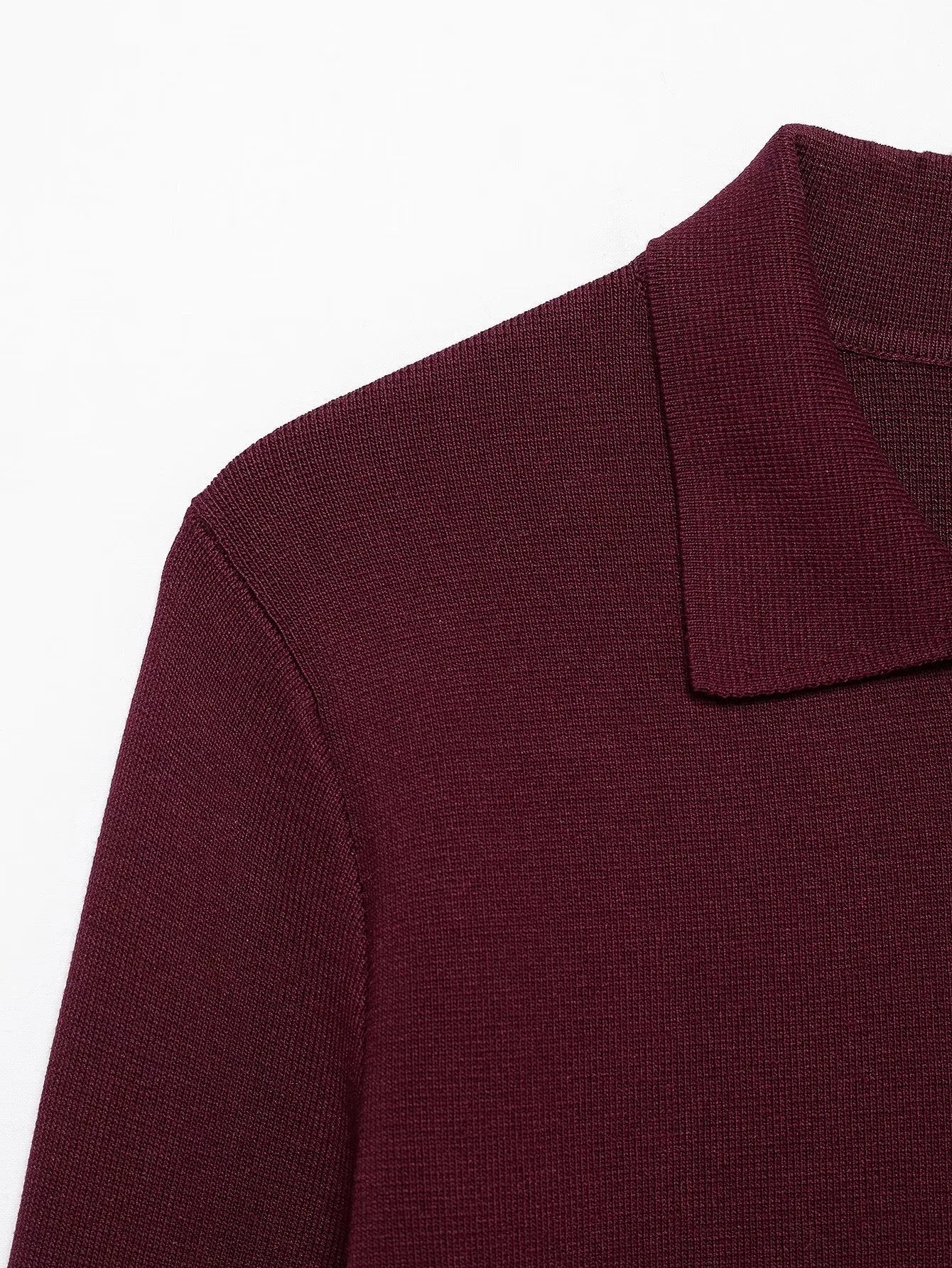 Eleganter roter Strick-Zweiteiler Cardigan