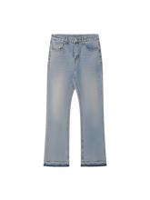 Jean évasé bleu délavé