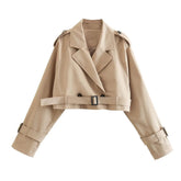 Trench-coat court