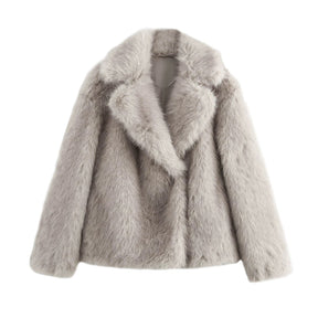 Veste en fourrure virale