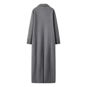 Long manteau en laine grise