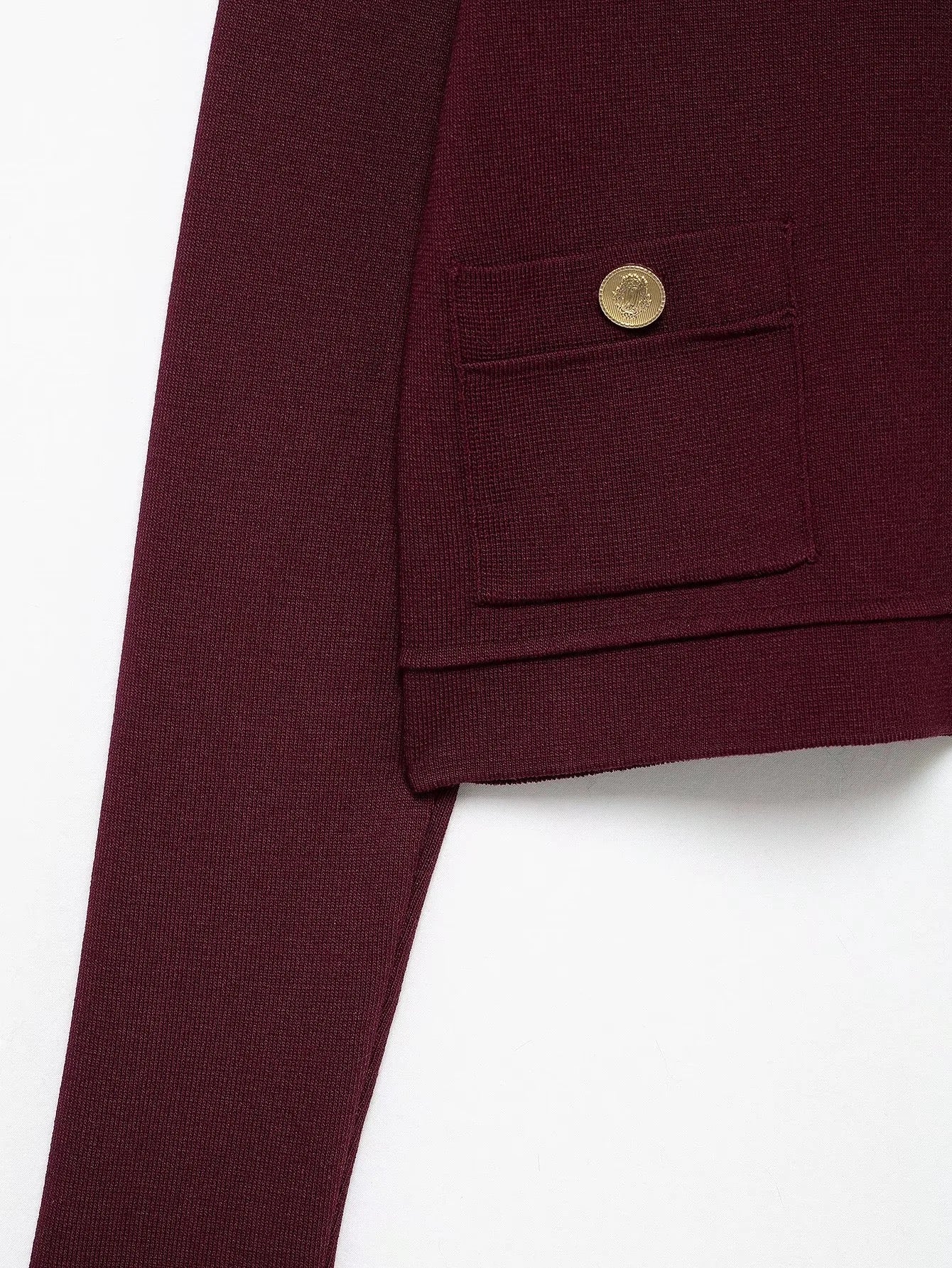 Eleganter roter Strick-Zweiteiler Cardigan