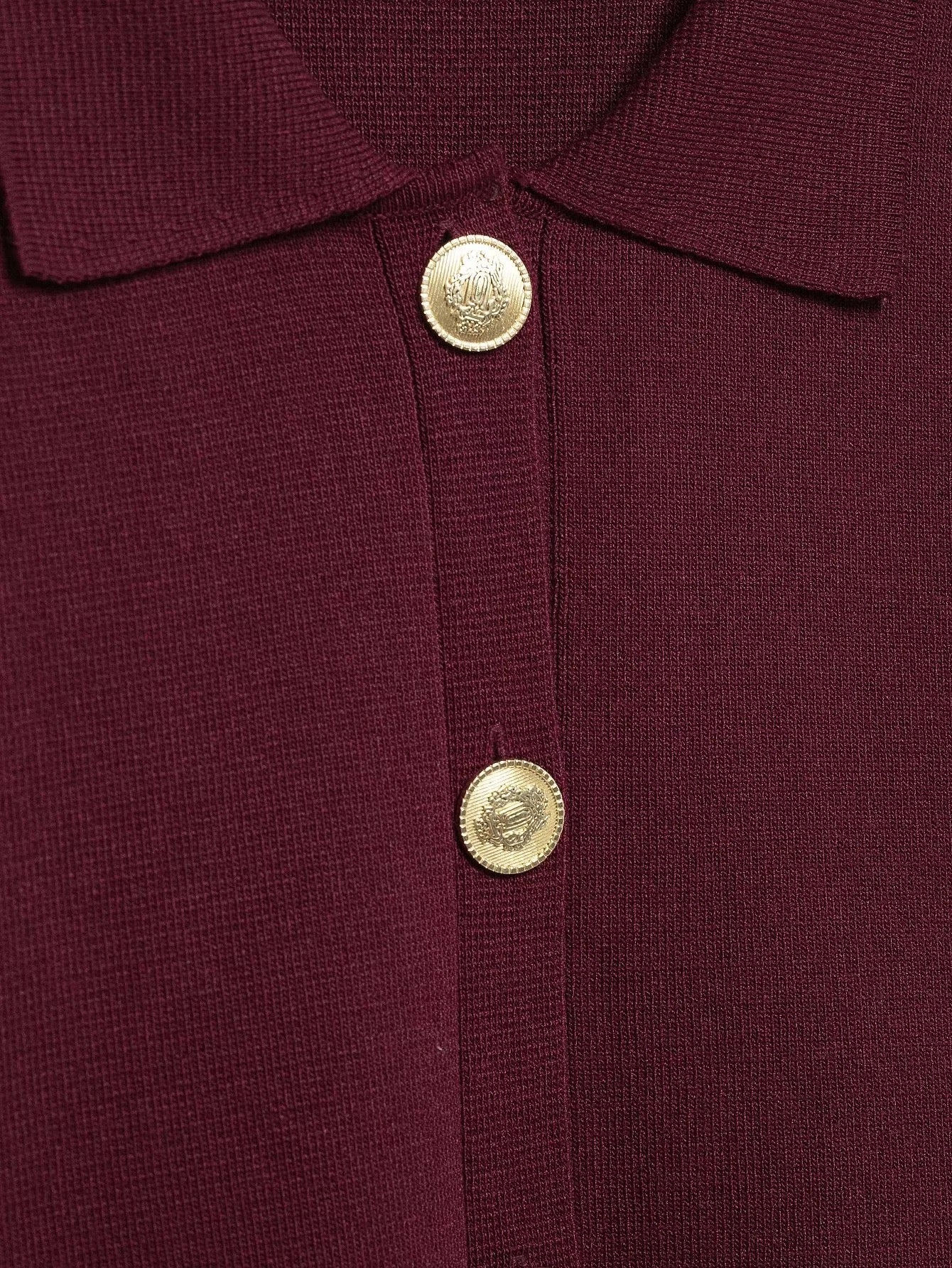 Eleganter roter Strick-Zweiteiler Cardigan