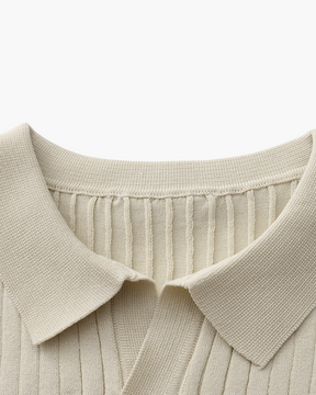 Premium Geripptes Poloshirt