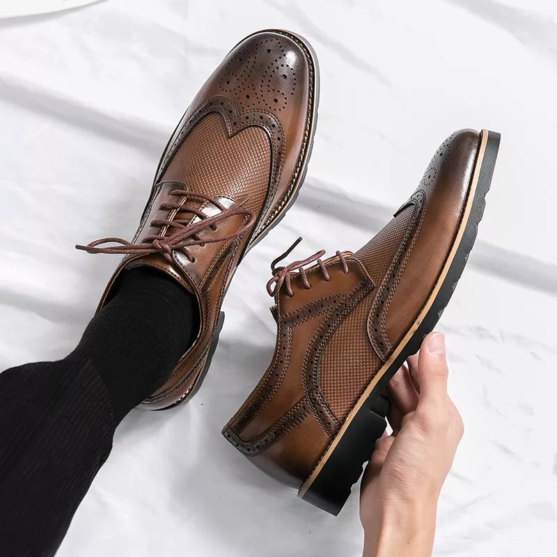 Chaussures classiques en cuir faites à la main