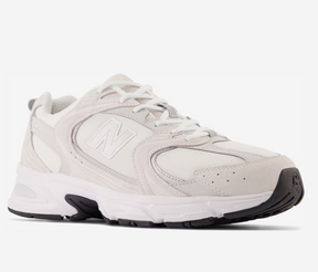 New Balance Sneakers 530 in Off White