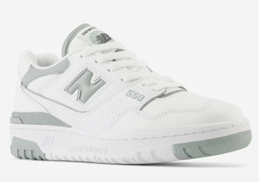 New Balance Damen Sneaker 550 in Weiß