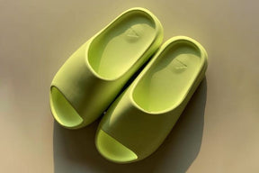 Adidas Yeezy Slide Glow Green