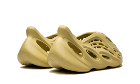 Adidas Yeezy Foam RNNR Sulfur