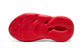 Adidas Yeezy Foam RNNR Vermillion